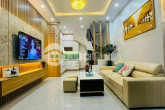 Bán nhà quận ba đình phố hoàng hoa thám. nhà đẹp ở ngay 6 tầng, mặt tiền 4.2m