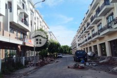 Bán đất tặng nhà 4 tầng khu đô thị centa diamond