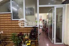 Bán nhà phố gia quất, 4 tầng, dt 45m2, mt 4,5m, mt 4,5m, giá 3.5 tỷ,dân xây