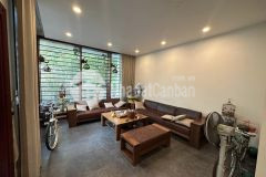 Cho thuê biệt thự cao cấp sân vườn khu vườn đào, lạc long quân, tây hồ 210m x 4t giá 100tr