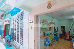 Nhà 2 xẹt hẻm lạc long quân phường 8 tân bình dt 22.4m2 1 lầu 2pn 1wc giá 2ty660