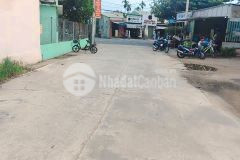 Đất biệt thự sạch đẹp sát ql1a 2 mặt tiền trước sau giá 6xxtr1 lô.