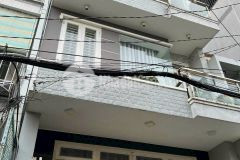 Nhà cần bán 2 luong thế vinh hẻm xe hơi