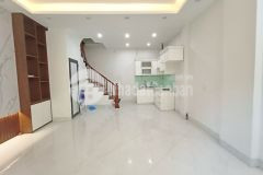 Nhà đẹp vĩnh quỳnh, 44m x 4 tầng, ngõ thông, oto qua cửa, nhỉnh 3,7 tỷ