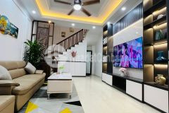 Bán nhà phố lạc long quân quận cầu giấy 5 tầng, mặt tiền 4m ngõ ô tô tránh