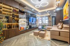 Nhà la thành dt 71m, 3 tầng,5mt, 7 tỷ.