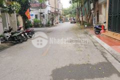 Ban dat long bien gan cầu vinh tuy ô tô 7 chỗ vào đất cực hiếm ở phố