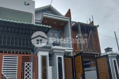 Siêu phẩm nhà phố vừa mới xây kdc đông đúc ngay kcn cầu tràm chỉ 1,7 tỷ. lh0905179416.