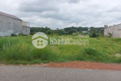 Bán đất nền sổ hồng sẵn tên ngay diện tích ngang 4x15m giá 1,6 tỷ.