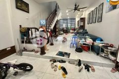 Bán nhà ngõ 78 bồ đề, long biên, 55m2, mt4.7m, phân lô, ô tô, kinh doanh, 6 tỷ hơn