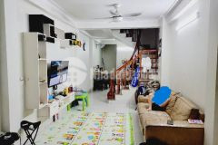 Nhà 4 tầng gần chợ lắp ghép thị trấn đông anh dt 46 m² mt 3,2m nhỉnh 3 tỷ