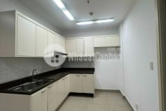 Cần bán căn hộ chung cư 92m2, nhà đẹp, rộng, cho gia đình dọn vào ở.