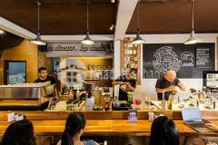 Cho thuê mặt bằng góc 2 mặt tiền thi sách cạnh the sóng, vũng tàu pear cần cho thuê