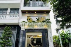 Nhà đẹp mới xây ngay ubnd thạnh xuân 25 quận 12 dt 4.6 x 13 chỉ 6.85 tỷ. lh0398761518.