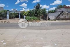 Cần bán miếng đất 130m2 mt đường nhựa 130m2 ở thị trấn củ chi giá 550 triệu.