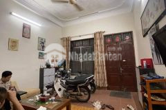 Bán nhà phân lô trung tâm quận cầu giấy phố hoa bằng 4 tầng, mặt tiền 4.35m