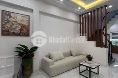 Giáp bát, hoàng mai, gần mặt phố, 6 tầng, mặt tiền 3.68m, giá nhỉnh 5 tỷ