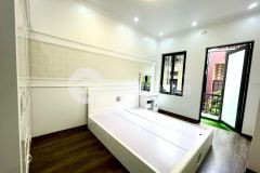 Cần bán nhà ngọc thụy long biên. diện tích 35m 5 tầng. giá 5.45 tỷ