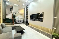 Mặt ngõ, đường ô tô, kinh doanh phố nguyễn lương bằng, đống đa. 0911554873.