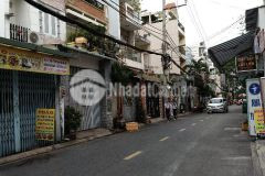 Nhà 3 tầng ngay đại siêu thị eon mall tân phú đỗ nhuận ngang 4x20 hẻm xe tải nhỉnh 6 tỷ