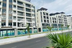 Cần bán căn nhà 5 tầng mt lê duẩn đường 32m khu tổ hợp nghĩ dưỡng shophouse laurora phú yên
