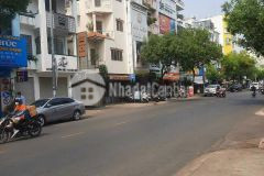 Bán nhà mặt tiền quận 2 p. thảo điền dt 4x14 trệt 4 lầu, 9 phòng chdv. giá 13.5 tỷ