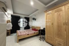 Nhà riêng, mặt ngõ thông, kinh doanh ngõ văn chương, đống đa. 0911554873.