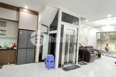 Bán nhà cách phố hồng tiến 50m, gara ô tô, thang máy ngõ thông