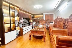 Bán nhà tây hồ, lạc long quân, ô tô vào, 90m, 5 tầng, 17 tỷ. gần phố.