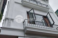 Bán nhà long biên lô góc mặt tiền 8m oto vào nhà 7tỷ