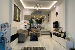 Vào ở ngay bán nhà 5 tầng cực đẹp trường sa, 40m2, 7 tỷ tl