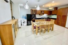 Bán khách sạn 3 sao, siêu vip mặt tiền biển thùy vân thành phố vũng tàu