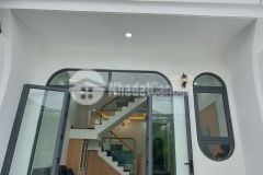 Nhà mới đẹp 1 trệt 1 lầu hẻm y nuê chỉ 2.850 tỷ