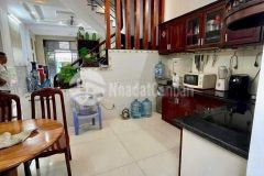 Hẻm oto né nhau cách mặt tiền đường trường trinh 100m 6.5 x6.2 4tầng nhĩnh 5 tỷ.