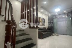 Cần bán nhà nhuệ giang hà đông 40m2x5t, mt3.6m giá 10 tỷ.lh0963452836