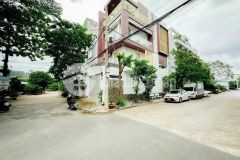 Vị trí đẹp căn góc 3 lầu st kdc kim sơn. p. tân phong.q7