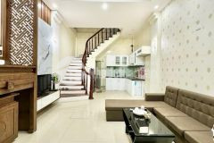 Bán nhà trần khát chân ngõ nông siêu rộng thông tứ phía 30m sổ đỏ giá hơn 4 tỷ