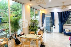 Bán gấp bt sân vườn 2 tầng 195m2 rộng 15m hồ văn tư trường thọ