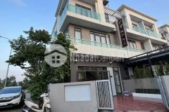 Bán nhà riêng 3 tầng tại trung tâm tp từ sơn đầy đủ nội thất