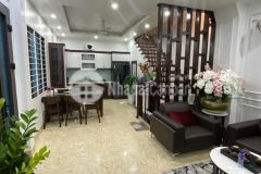 Bán nhà ngọc hà, dt 43m, ô tô nhỏ đỗ, cách phố 20m, chỉ 7.1 tỷ