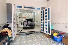 Bán gấp nhà lê văn khương quận 12 105m2, 2 tầng hẻm xe tải chỉ 5 tỷ 400 tl