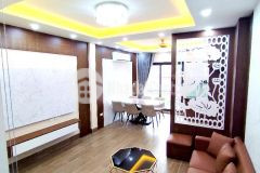 Bán nhà đường đốc ngữ,dt 43mx5 tầng, ô tô cách 19m, lô g óc, giá 6.9 tỷ.