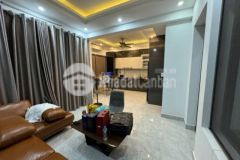 Cho thuê nhà nguyễn bá khoản yên hòa, cầu giấy 85m x 3t, mt 7.2m giá 36tr, vỉa hè, ô tránh