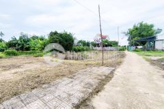 Bán lô đất chính chủ 210m2 gần ủy ban,gần chợ xuyên tây nam phước,sẵn sổ 2 lô,giá 6xx1lô