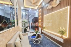 Trung tâm đống đa nha mới đẹp 2 mặt thoáng tăng full nôi thât sô riêng