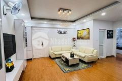 Bán chung cư nguyễn ngọc vũ cầu giấy 77m giá 4.5 tỷ, căn góc, tầng trung, full nội thất