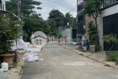 Đất hẻm xe hơi đường nguyễn xiển đối diện vincity quận 9, dt 64m²3tỷ.