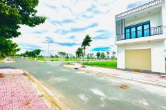 Sổ hồng cầm tay chú đạt giá luôn 1 tỷ 382 đô thị trung tâm thủ thừa