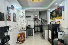 Tanbinh bán nhà lạc long quân 3tầng 22m nhà mới vào ở ngay sát hẻm xe hơi giá 3.2t.ỷ