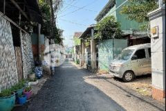 Bán nhà gần chợ linh xuân, thủ đức, hẻm xe hơi, 120m2, chỉ 5.2tỷ.